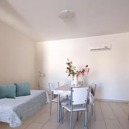Luxury Living Mancaversa